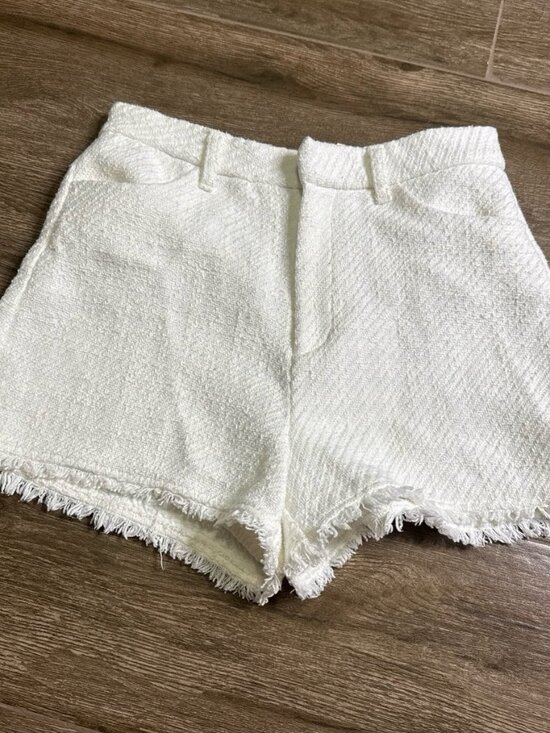 ZARA Pants - Zara White Tweed Knit High Waisted Shorts Women’s S